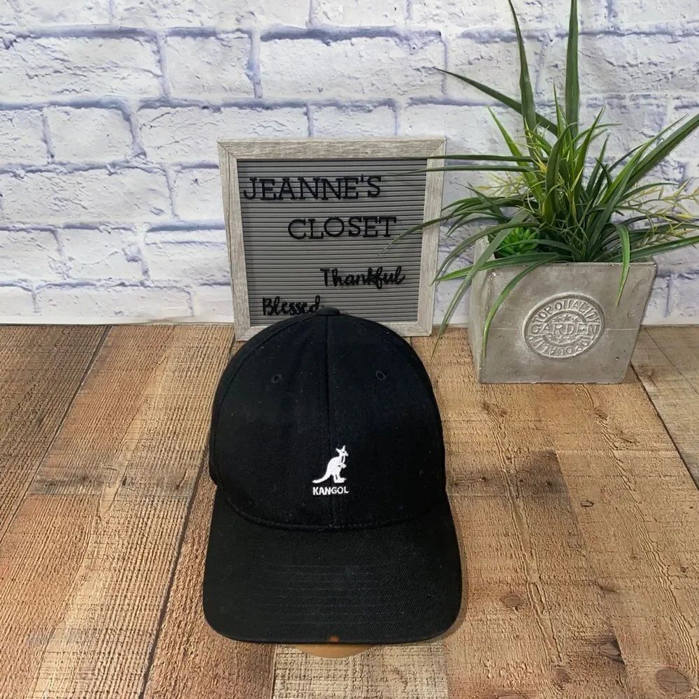 Logo Wool FlexFit Fitted Baseball Cap - Picture 2 of 8